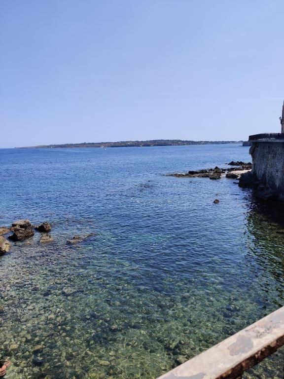 Vista mare da Via Nizza, Ortigia