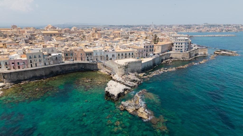 Fronte mare, Via Nizza
